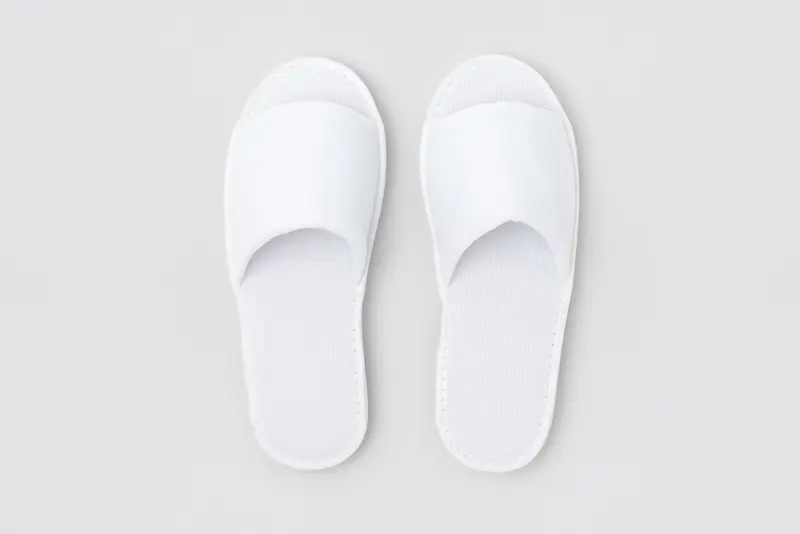 P-LONDON · open toe · white · 29.5 cm